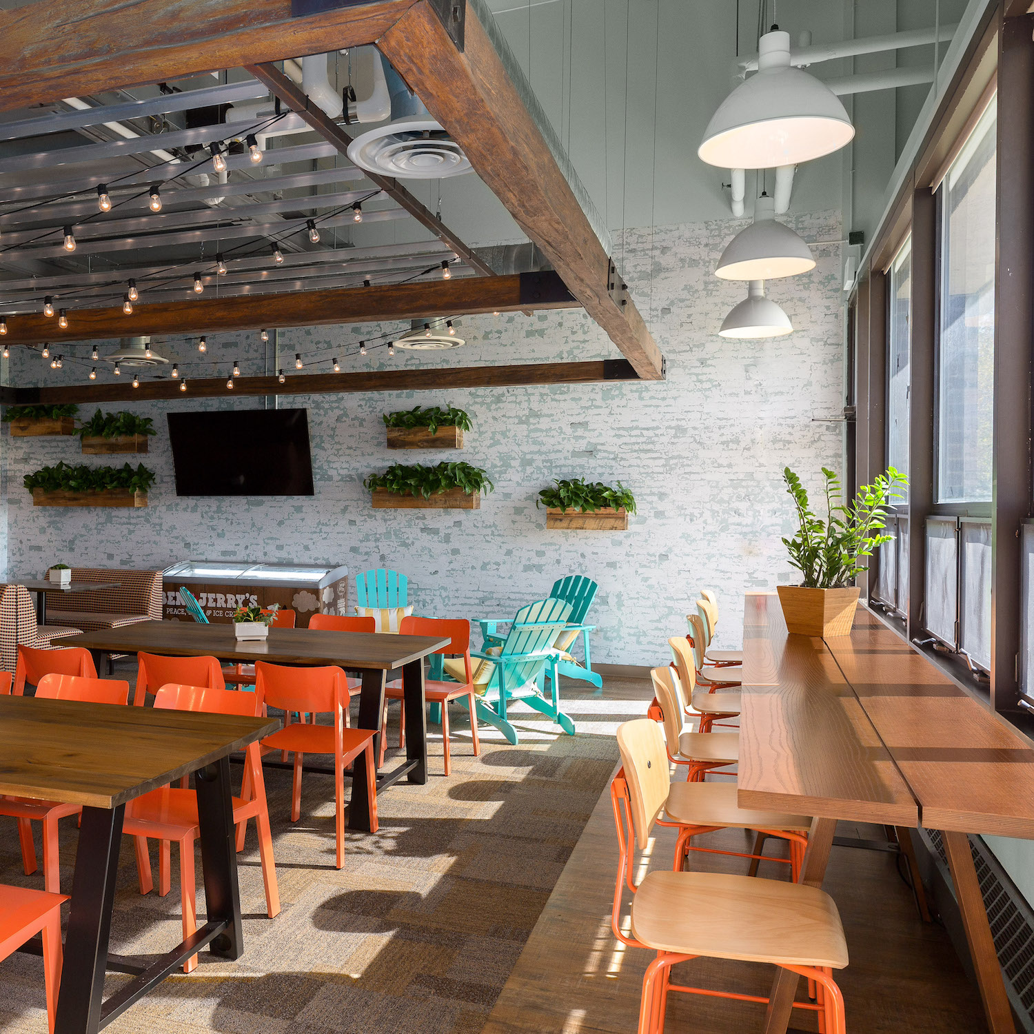 Wilcox Deep Bowl Cord Pendant Light | Photo Courtesy of Christine Burdick Design